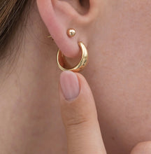 Carica l&#39;immagine nel visualizzatore di Gallery, Bunk Earrings
