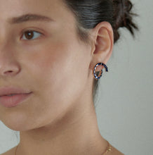 Carica l&#39;immagine nel visualizzatore di Gallery, Saphire Earrings
