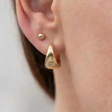 Carica l&#39;immagine nel visualizzatore di Gallery, Bunk Earrings
