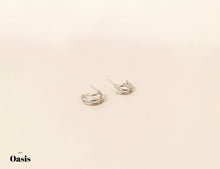 Carica l&#39;immagine nel visualizzatore di Gallery, Trio Earrings
