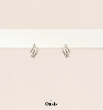 Carica l&#39;immagine nel visualizzatore di Gallery, Trio Earrings
