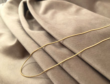 Carica l&#39;immagine nel visualizzatore di Gallery, Gold Chain Necklace
