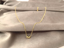 Carica l&#39;immagine nel visualizzatore di Gallery, Trio Necklace Gold
