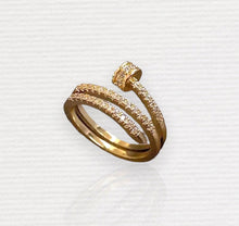 Carica l&#39;immagine nel visualizzatore di Gallery, Diamond Ring
