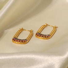 Carica l&#39;immagine nel visualizzatore di Gallery, Retro Earrings
