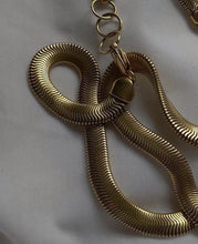 Carica l&#39;immagine nel visualizzatore di Gallery, Snake Necklace
