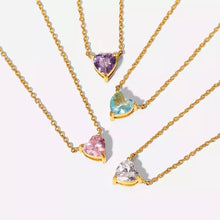 Carica l&#39;immagine nel visualizzatore di Gallery, Little Heart Necklaces
