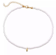 Carica l&#39;immagine nel visualizzatore di Gallery, PEARL CHOKER
